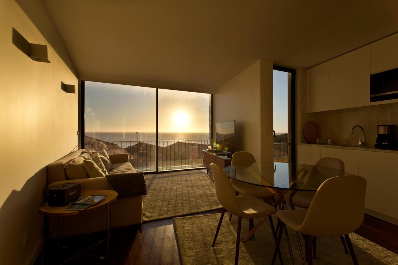 Boutique Rentals- Bliss By The Sea Apt- Ocean Views In Foz Beach Porto Exterior photo